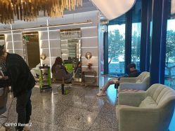 大厅-3AM HAIR SALON烫发染发接发