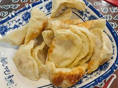 马蹄鲜肉锅贴-长人馄饨铺(解放街店)