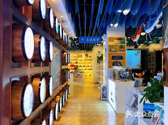 我的城市书店地图｜首家海洋主题风格书店-栈桥书店