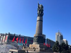 -人民防洪胜利纪念塔