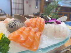 -青瓦餐厅·生鱼片·韩园烤肉(西塔店)