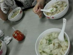 小馄饨-周震馄饨