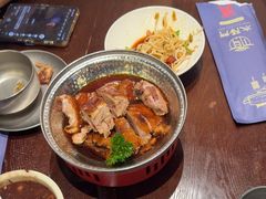 -古都历食南京菜·烤鸭·鸭血粉丝·汤包(南京博物院店)