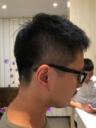 -苑苑发型设计
