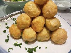 章丘大葱丸子-海派美食•海鲜青岛菜•活海肠捞饭(台东店)