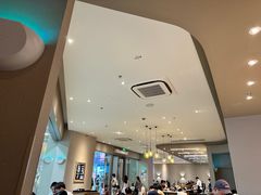 -星巴克臻选(周浦万达店)