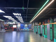 -极限PLAY运动娱乐新世界·团建派对潮玩休闲馆·室内蹦极高空游乐园