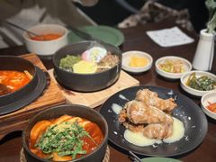 -Fuzzy Bistro 浮几韩餐·茶酒馆