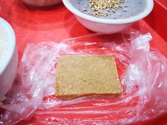 花生糕-没牙伯花生汤店(老药洲店)