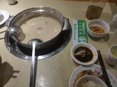 -煲大王猪肚鸡·椰子鸡火锅(红谷滩万达店)
