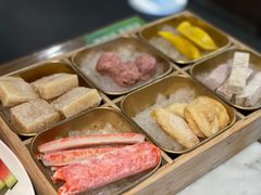 -尚尚仙·酸汤猪手·猪肚鸡火锅(华联万柳购物中心店)