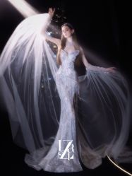 -Renee芮亦婚纱(原丽莎)