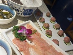 -二荆条·蜀鲜汇城市森林火锅