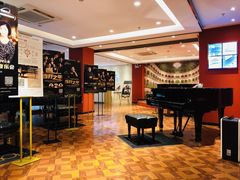 -柏斯音乐艺术中心·钢琴·吉他(上音店)