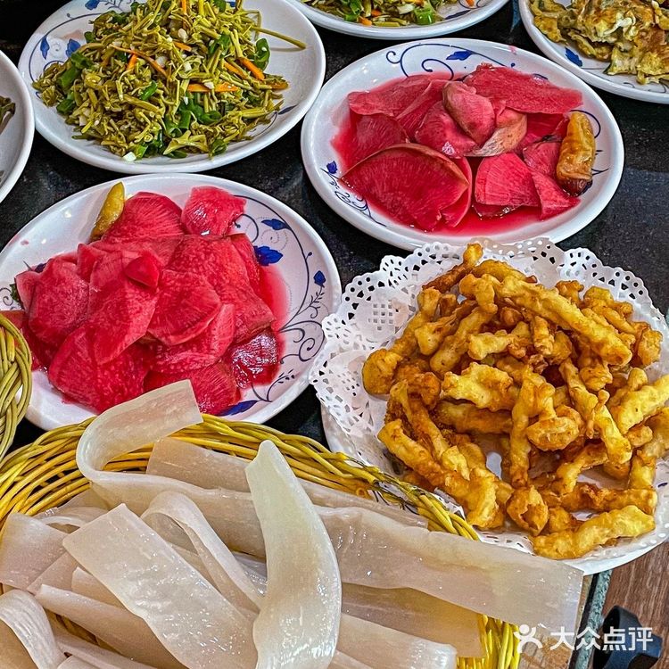 吃地道美食,还是去生态渔村更香