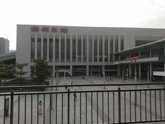-维也纳酒店(深圳机场店)