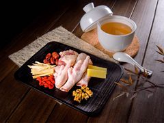 石斛北芪炖乳鸽-画臻楼.家宴.融合菜(锦业路店)