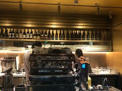 -物质生活书·酒吧