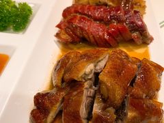 烧味三拼-新大咀港式茶餐厅(宝山万达店)