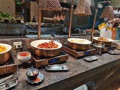 -金马门国际美食百汇(珞喻路店)