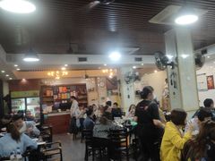 -牛一煲美食(江高店)