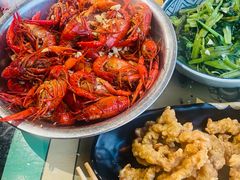 -琥珀老六龙虾(四里河店)
