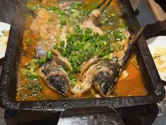 -夯鱼烤鱼·尔滨地标美食(国展店)