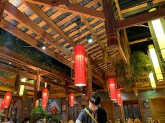 大堂-野山舂·贵州现舂酸汤火锅(鸿通城店)