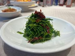 -品悦酒店(三林古镇店)