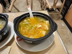 -闫家驴肉老店(华电一校店)