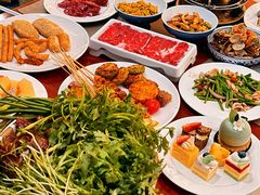 -元一希尔顿酒店·鲜切牛肉火锅禅自助餐厅