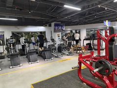 -超鹿运动(融侨锦江店)