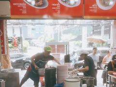 -榮泰米粉湯(Left Shop)