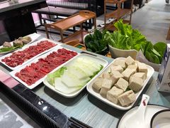 -犇牛记·鲜牛肉火锅