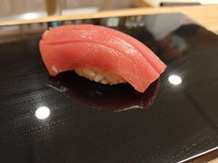 金枪鱼红身寿司-鮨清日本料理