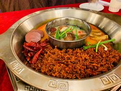 -山城年华老火锅(玉林店)