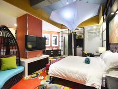 -喜鹊愉家酒店(郑州曼哈顿博览中心地铁站店)