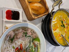 -美奈小馆·越南料理(中航城君尚购物中心店)