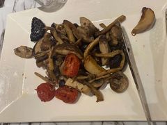 烤蘑菇色拉-TAMATI(巴黎贝甜韩式西餐厅店)