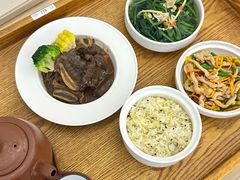 -雪梅月子中心(华侨城店)