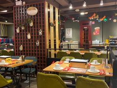 大堂-喝丢一只鞋海鲜烧烤·海肠捞饭(东关街店)