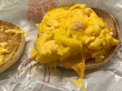 -麦当劳(轻轨曹杨路店)