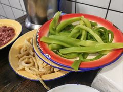 -三番火辣串串香(总店)