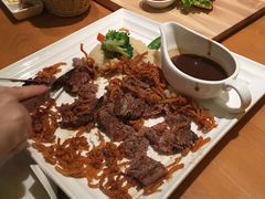 -LENBACH兰巴赫西餐啤酒坊(大连星海广场店)