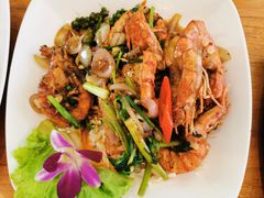 -两兄弟Song Pee Nong(2号店)