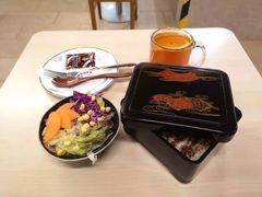 鳗鱼饭-花漾咖啡(首都国际机场六号店)