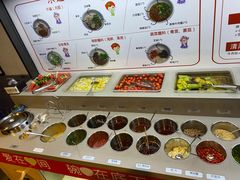 自助调料区-东道煮牛肉火锅(重庆路店)