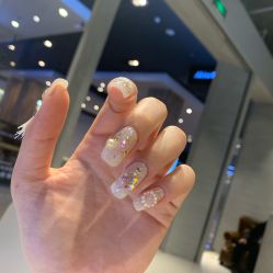 -AKIRA 安久日式美甲美睫