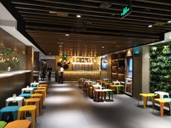 大堂-海底捞火锅鲜切牛肉主题店(长寿路店)