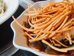 -霄汉牛三鲜湖北砂锅菜(万松园2店)